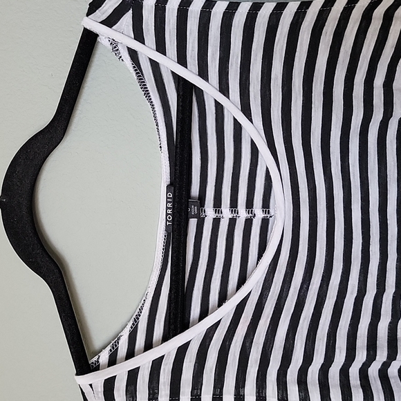 Torrid Academia Preppy Indie Grunge striped black and white heritage slub top 0X - Picture 3 of 8
